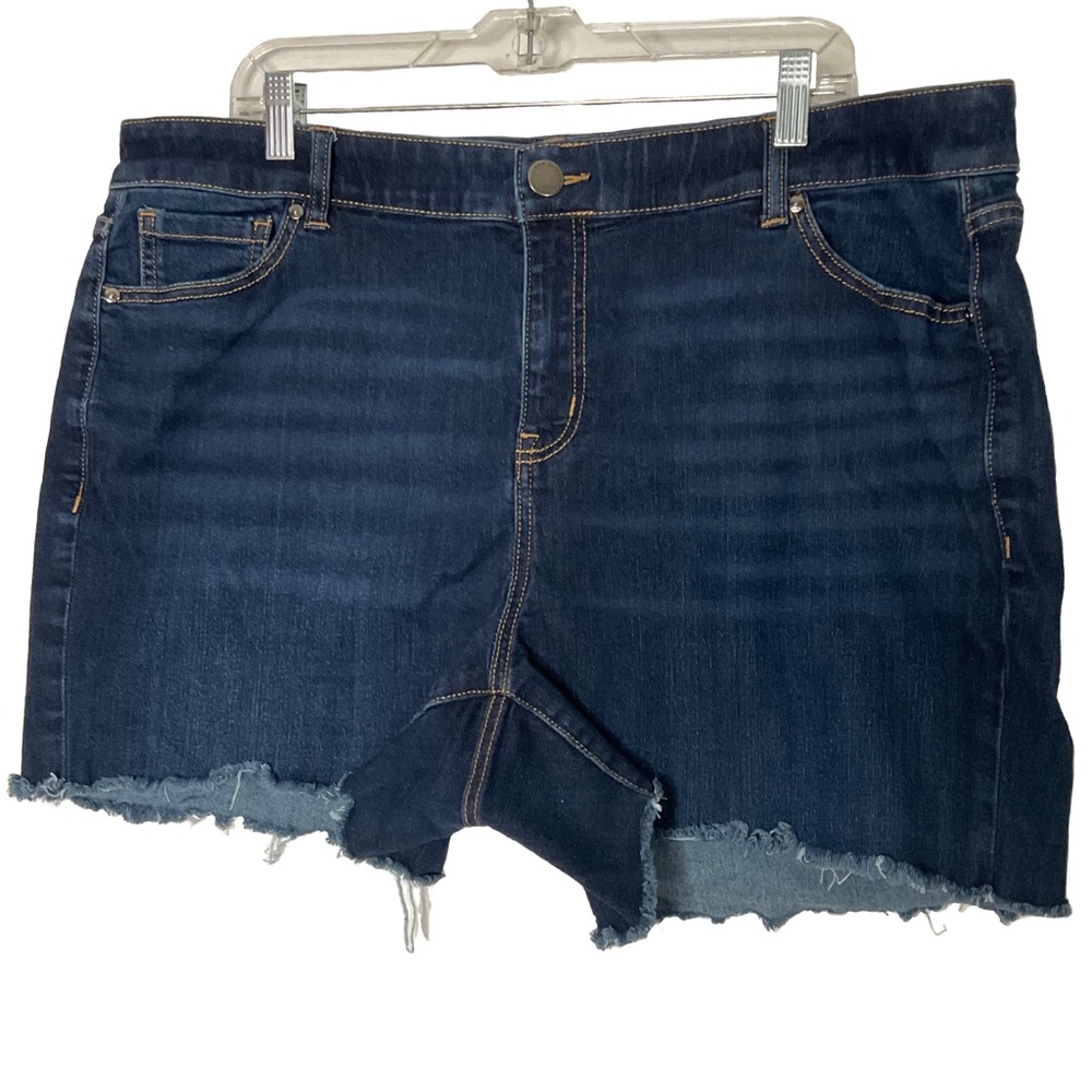 Lane Bryant Flex Magic Waistband Mid-Rise Girlfriend Denim Cutoff Shorts Sz 18.